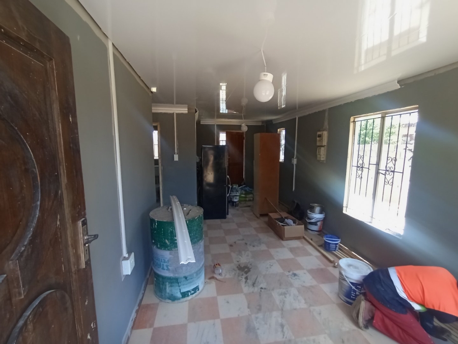 2 Bedroom Property for Sale in Blomanda Free State